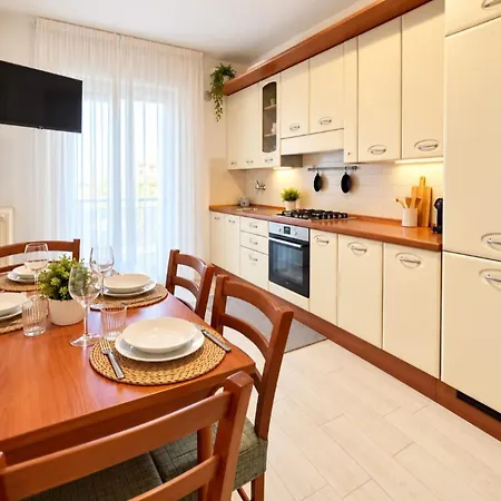 Bilo Christelle Apartament *